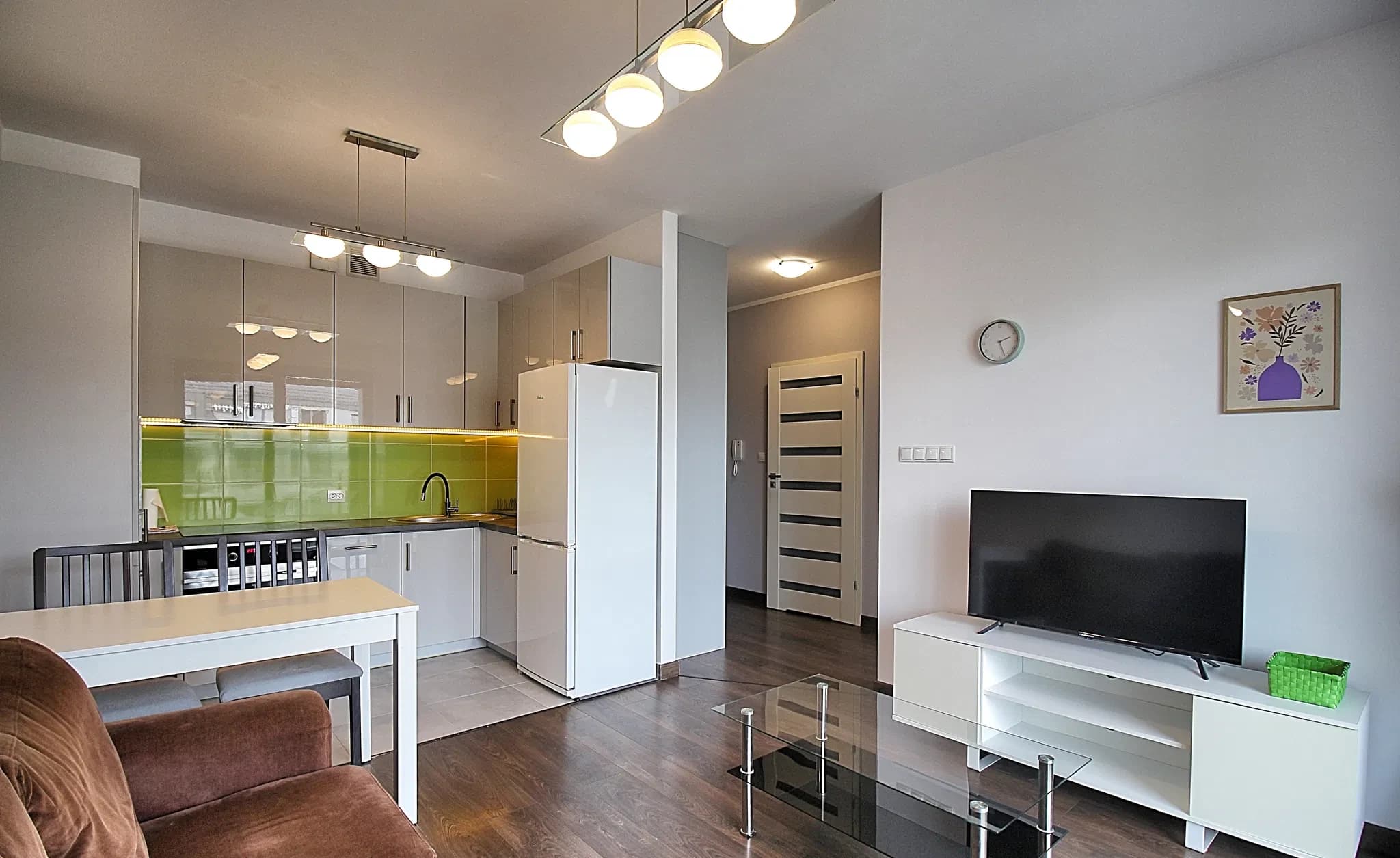 2 rooms | balcony | Borek | gym | immediately
