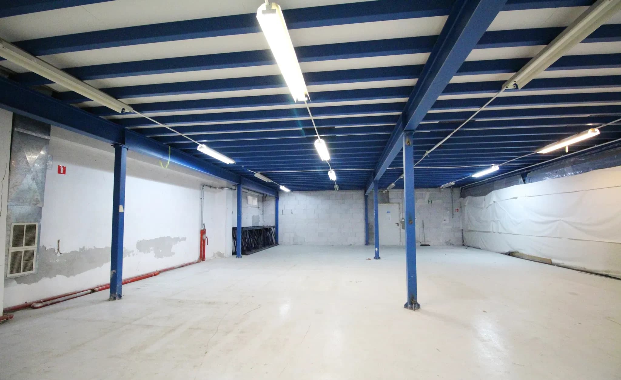 Sklad s kanceláriou na prenájom - 309 m² | Stará garbiareň