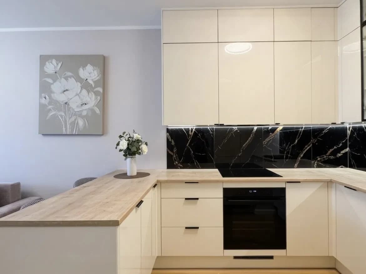 Apartment in Kępa Mieszczańska |Second Lease| Garage |Immediately Available
