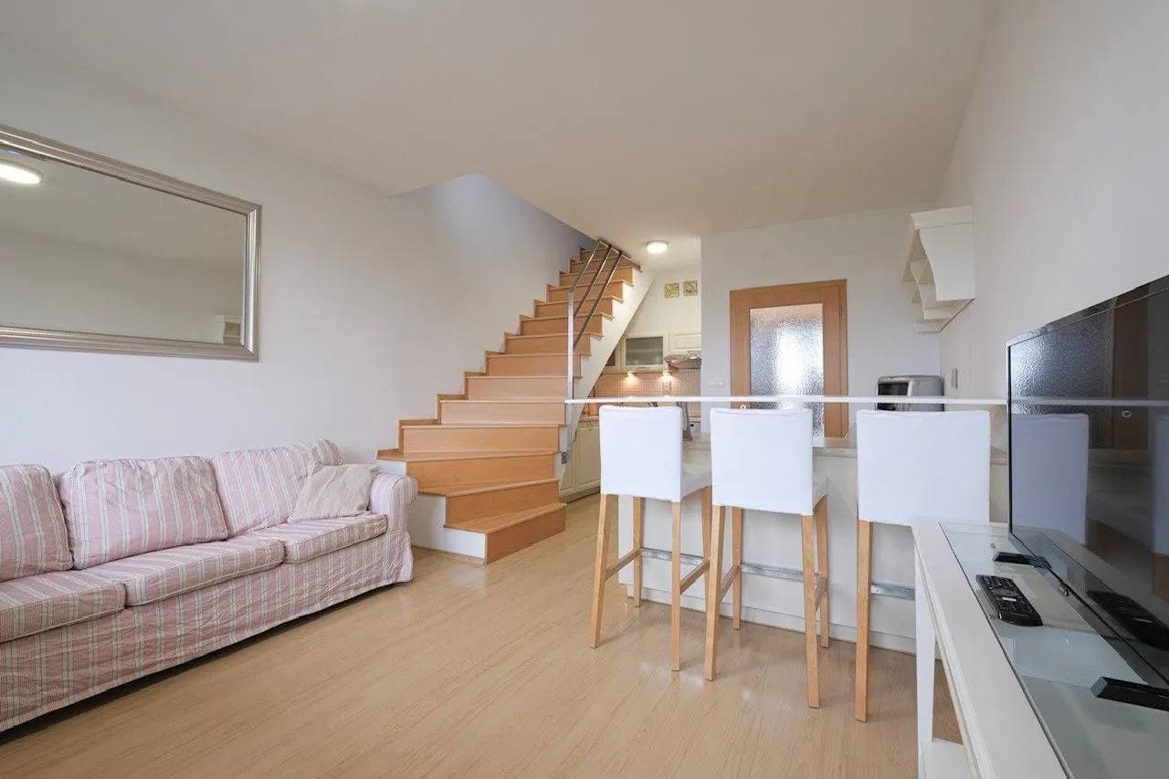 🇸🇰 3 tis. byt (60 m2 + terasa + loggia)